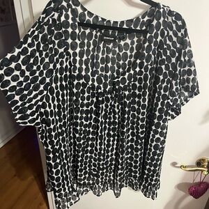 💙 30/32 Avenue Sparkly Black and White Polka Dot Women's Top
